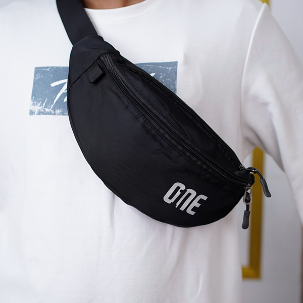 1st image description